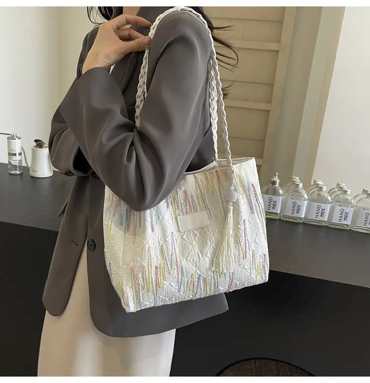 Women's Canvas Shoulder Bag Large Capacity 2024 — feature 12