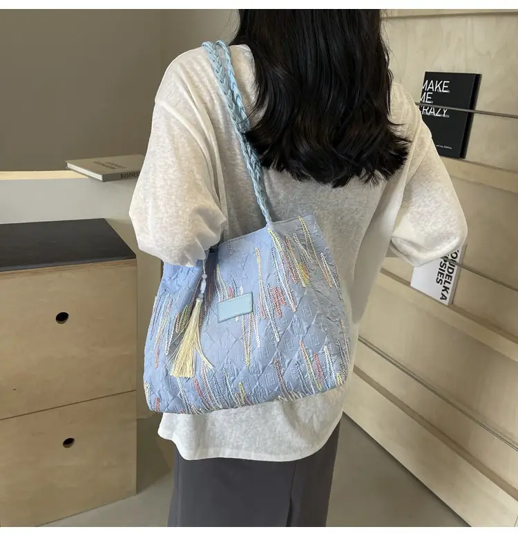 Women's Canvas Shoulder Bag Large Capacity 2024 — feature 19