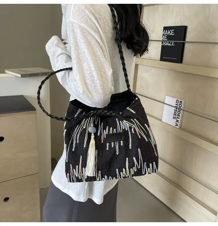 Women's Canvas Shoulder Bag Large Capacity 2024 — feature 21