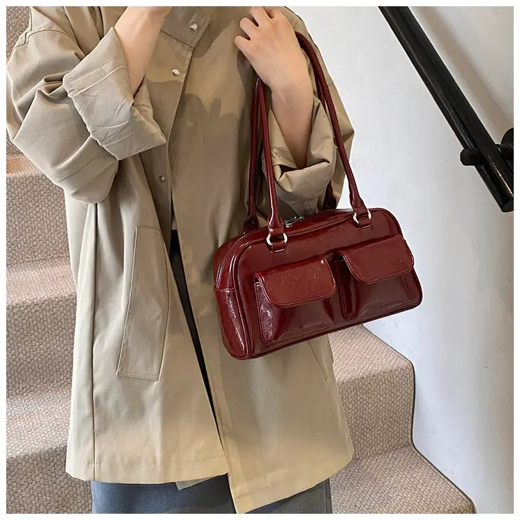 Women's White Square Shoulder Bag 2024 Trend — feature 21