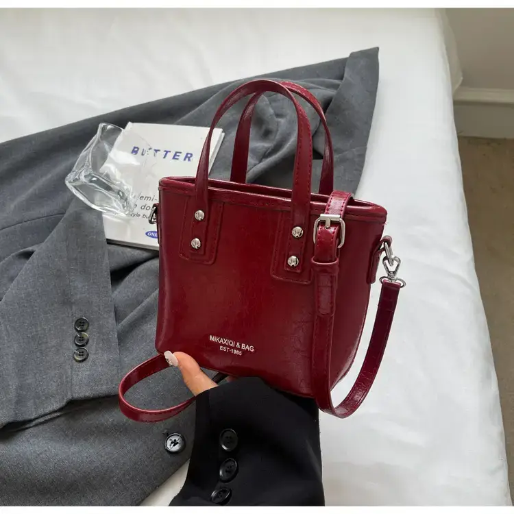 Women's High-End Bell Bag Cream 2024 — feature 24