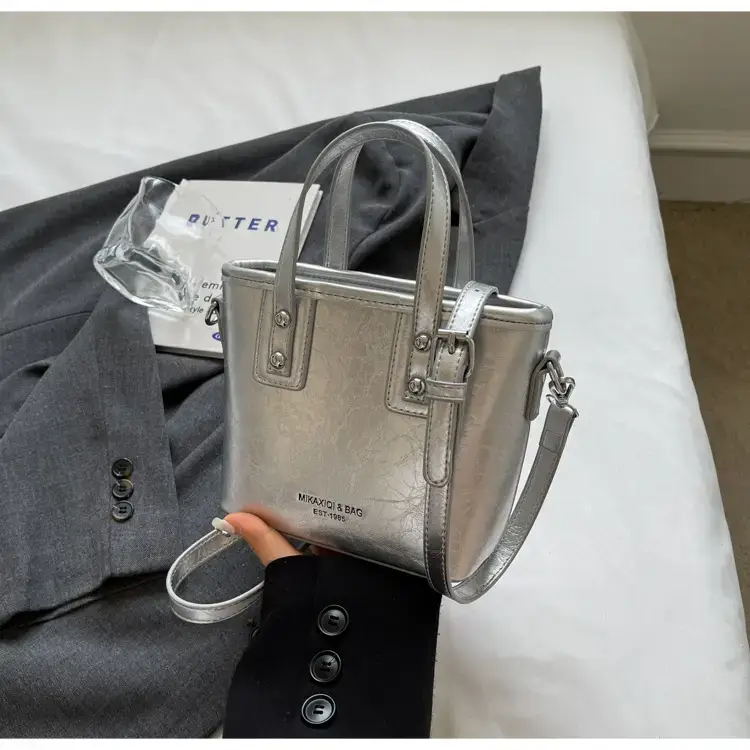 Women's High-End Bell Bag Cream 2024 — feature 25