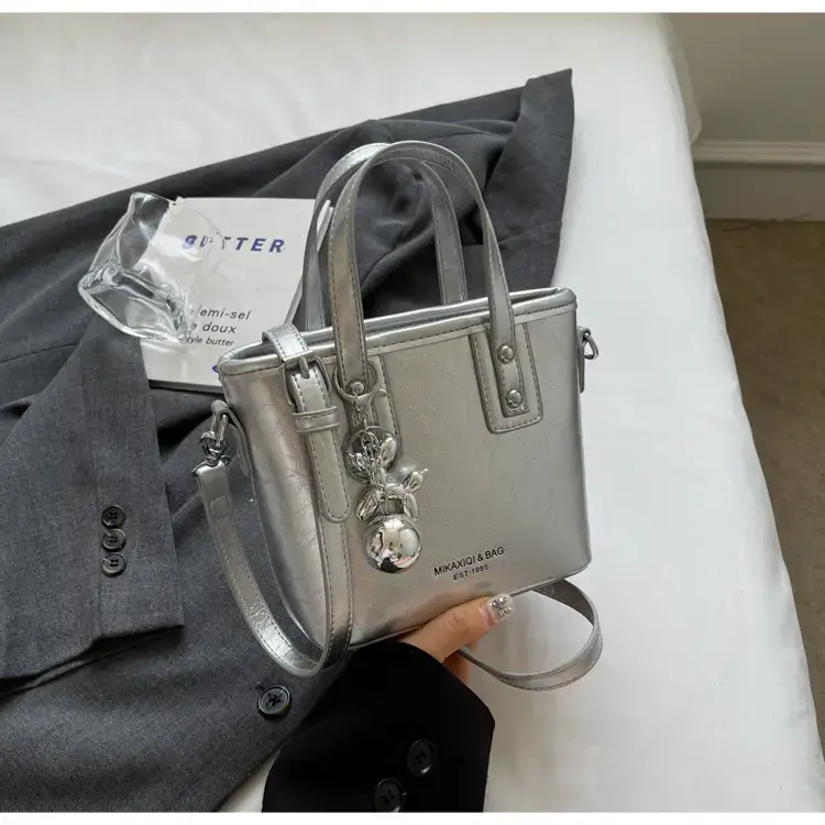 Women's High-End Bell Bag Cream 2024 — feature 26