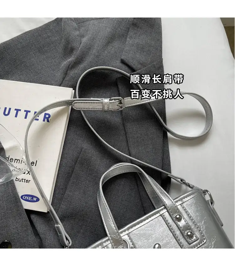 Women's High-End Bell Bag Cream 2024 — feature 3