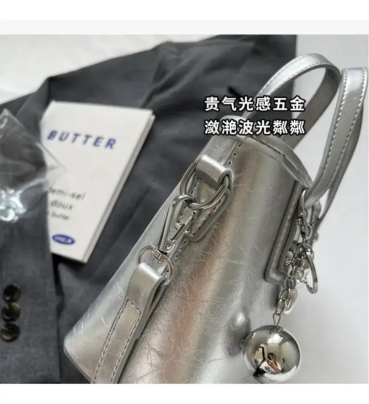 Women's High-End Bell Bag Cream 2024 — feature 4