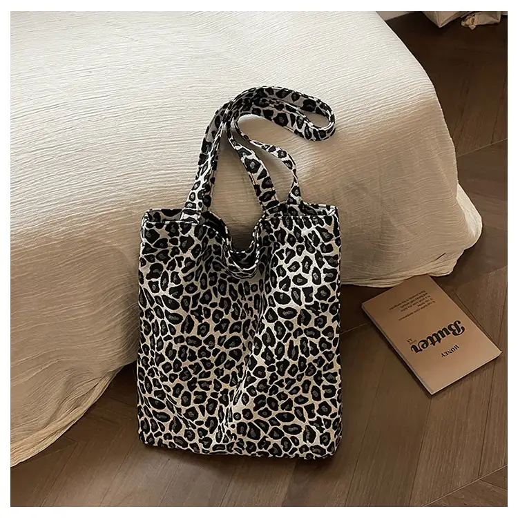 Women's Leopard Print Canvas Shoulder Bag 2024 — feature 25