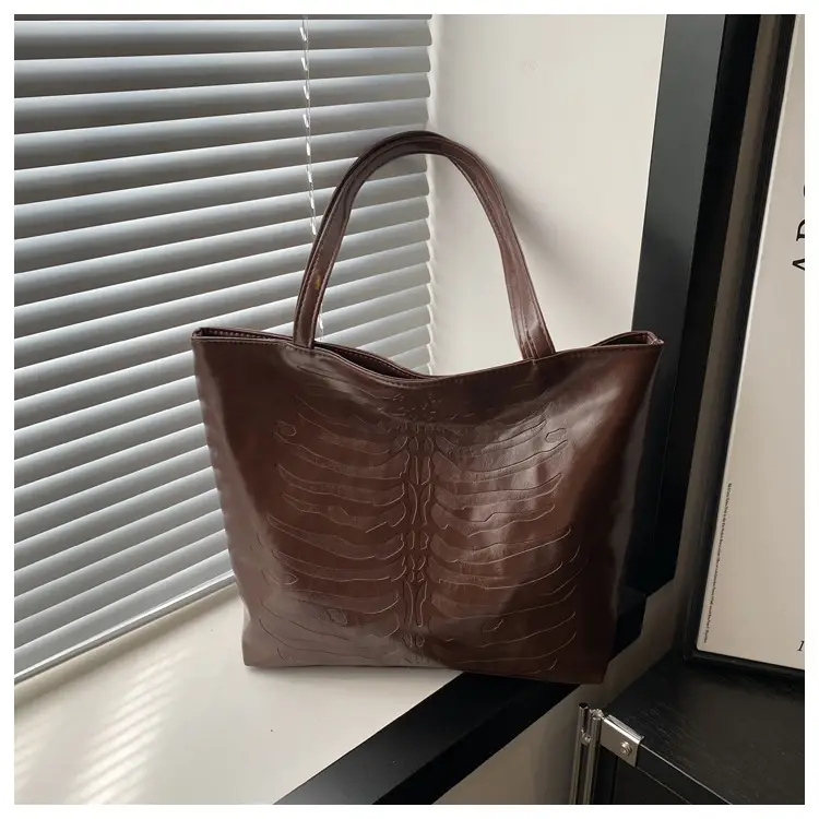 Women's Retro Croc Pattern Tote Bag Tan 2024 — feature 30