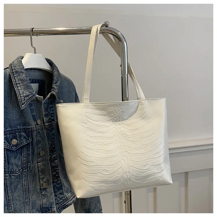 Women's Retro Croc Pattern Tote Bag Tan 2024 — feature 35