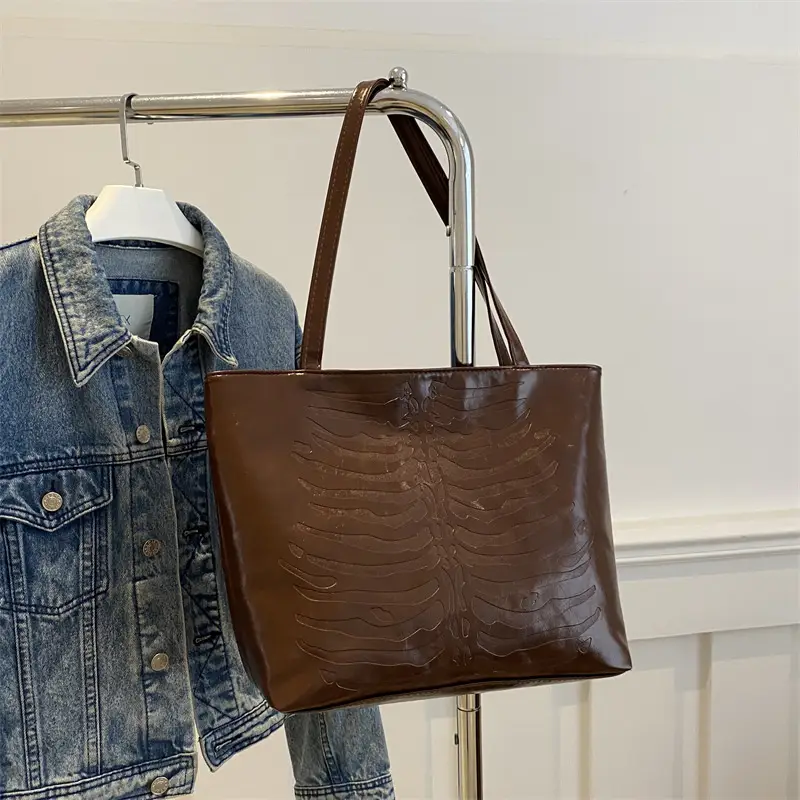 Women's Retro Croc Pattern Tote Bag Tan 2024 - Image 3