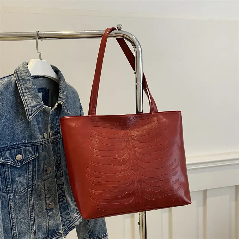 Women's Retro Croc Pattern Tote Bag Tan 2024 - Image 4