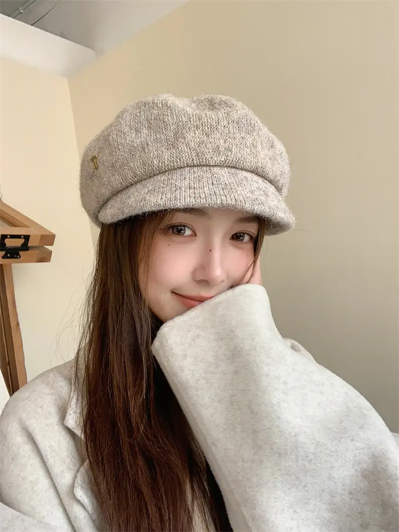 Women's Warm Grey Knit Beret Cap — feature 7