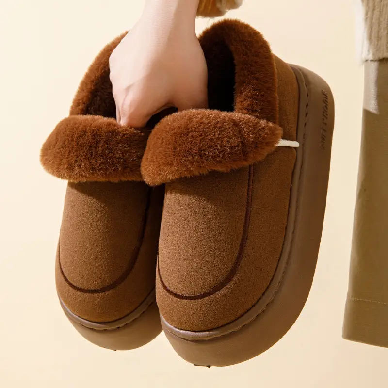 Winter Cotton Slippers for Women 2025 New Style Simple Outer Wear Warm Thick Plush Velvet Non-Slip Thick Sole Cotton Shoes for Men