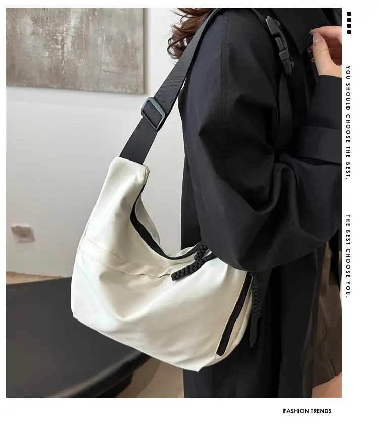 2024 Casual Crossbody Bag Black Nylon Large Capacity — feature 2
