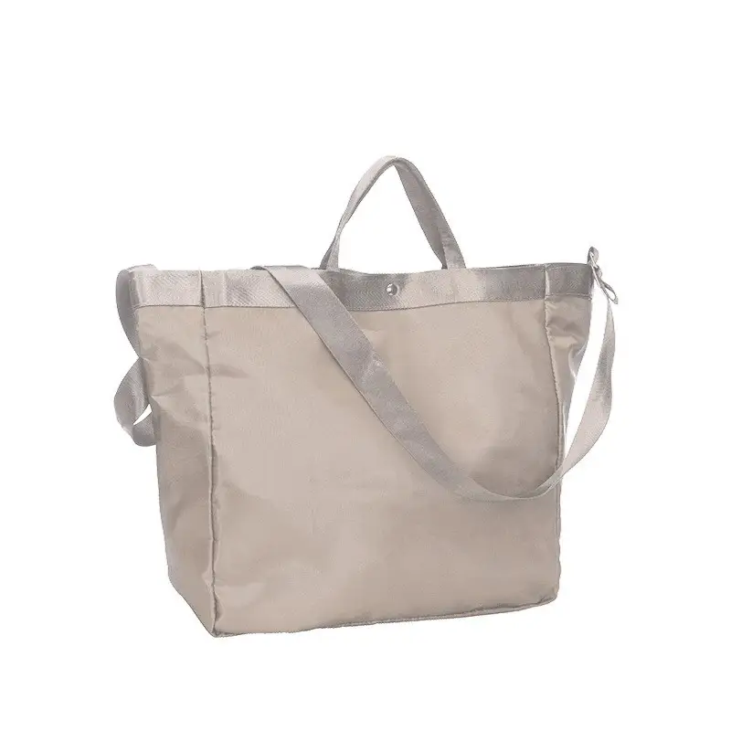 Nylon Travel Bag Waterproof Large Capacity Casual Crossbody Bag - Image 2