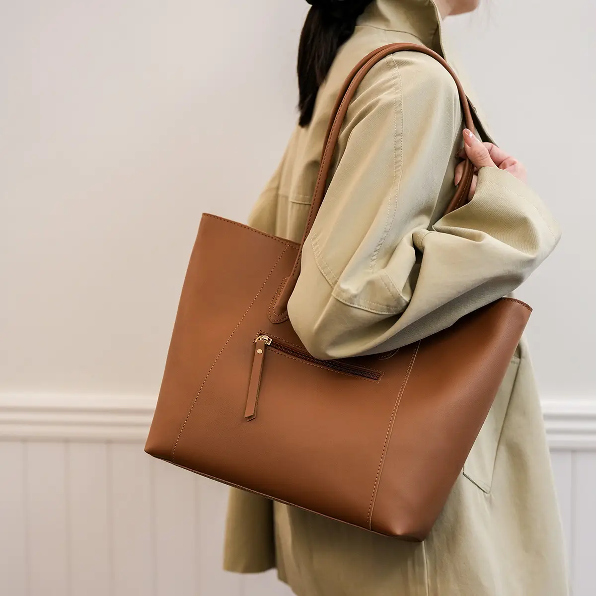 Women Large Capacity Black Leather Tote Bag Shoulder Crossbody — feature 40
