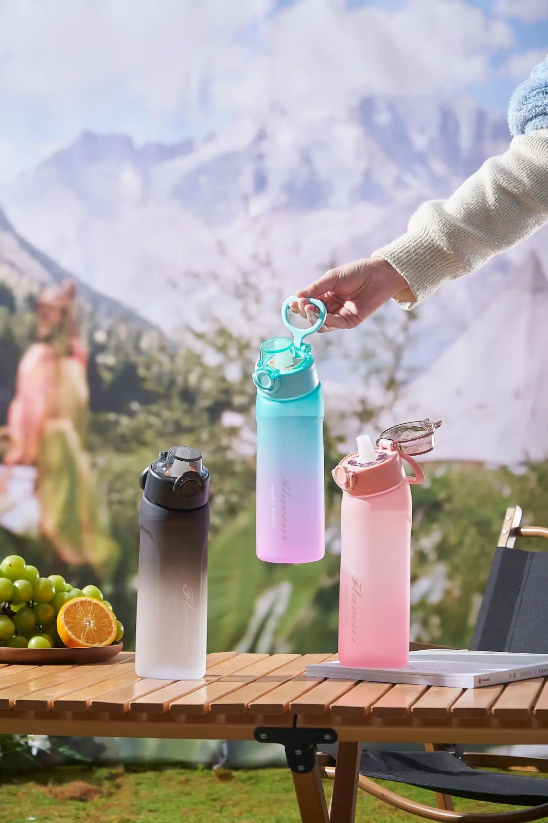 Cross-border explosions fun fruit student water bottle 0 sugar 0 card fragrance straw two-color gradient plastic water cup artifact — feature 7