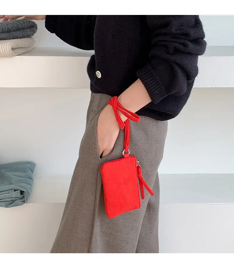 Neck-Hanging Mini Leather Coin Purse Brown — feature 25