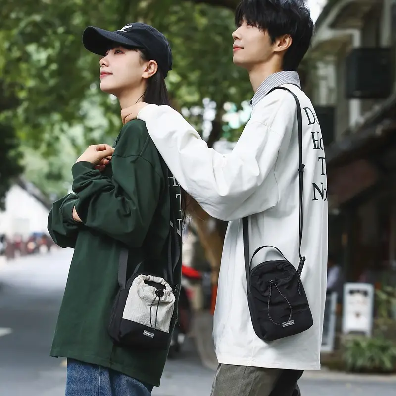 Black Crossbody Phone Bag for Men Lightweight Mobile Carry - Image 5