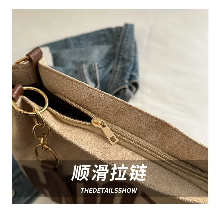 Black Letter Print Shoulder Bag for Women — feature 7