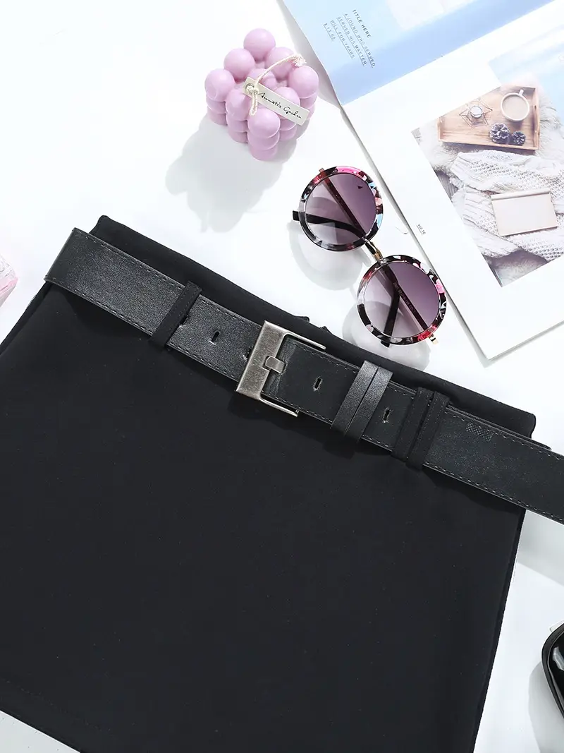 Black Crossbody Belt with Zip for Women — feature 5