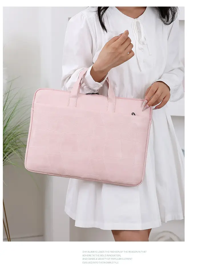 Black Cuff Leather Laptop Shoulder Bag Business Commuter — feature 18