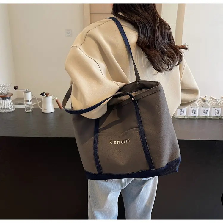 Canvas Large Capacity Shoulder Bag for Women 2026 — feature 10