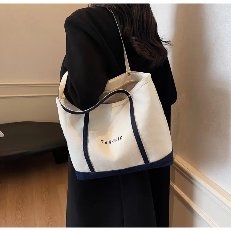 Canvas Large Capacity Shoulder Bag for Women 2026 — feature 15