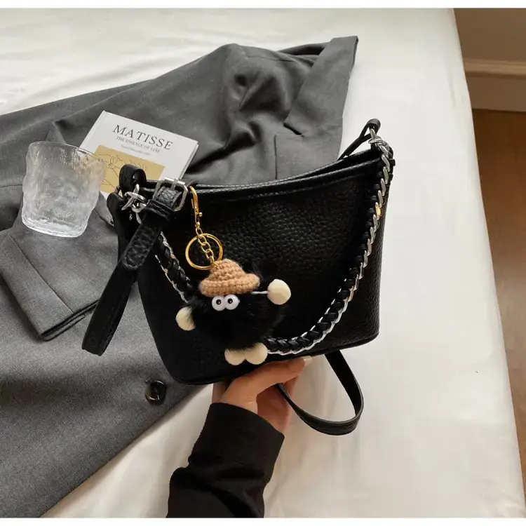 White Korean-style Shoulder Crossbody Tote Bag — feature 24