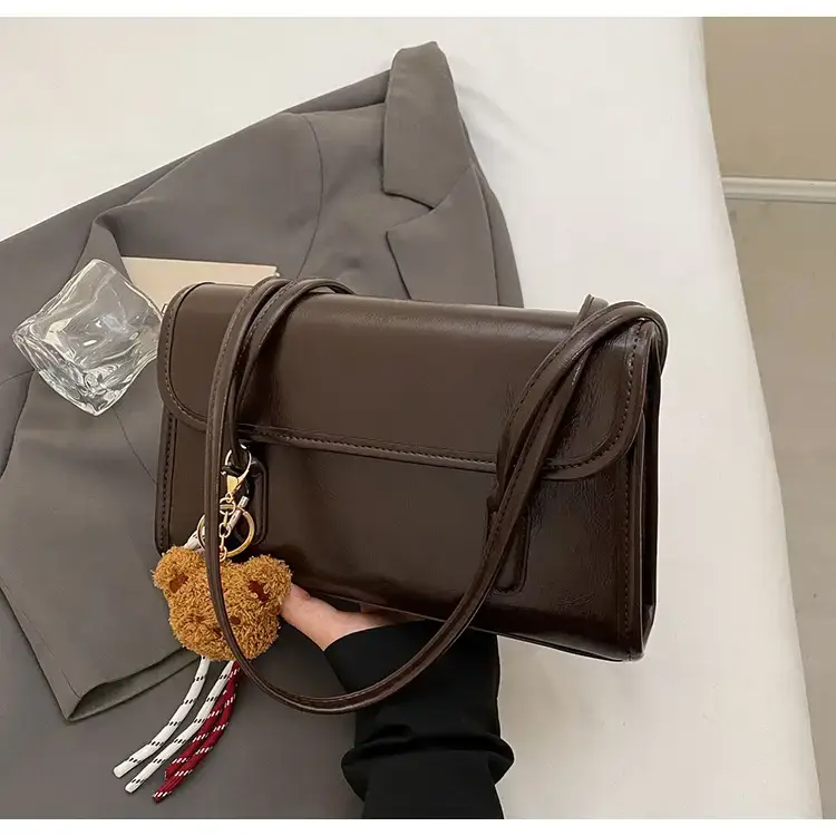 Vintage Brown Leather Shoulder Bag for Women 2024 — feature 16
