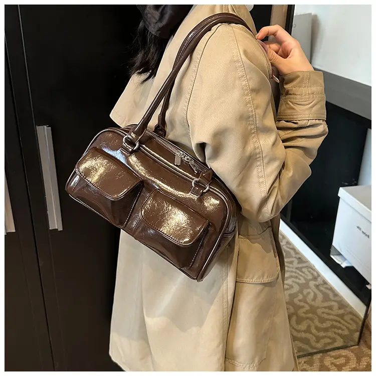 Brown Leather Shoulder Bag for Women, 2025 New Commuter, Large Capacity, Simple Fashion — feature 21