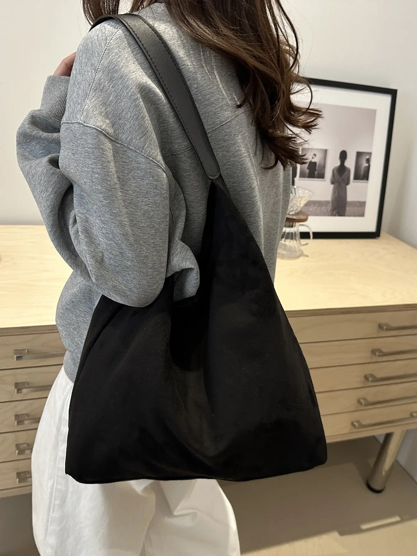 Niche Suede Bag Women's Large Capacity Shoulder Bag - Image 10