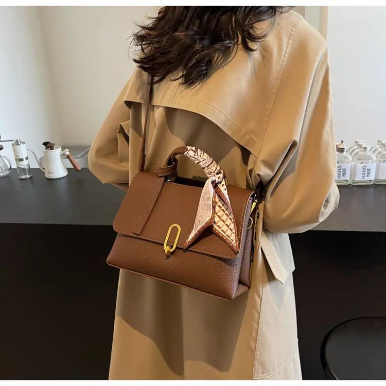 Women's Touching Small Bag 2024 Autumn Winter One Shoulder Crossbody — feature 20