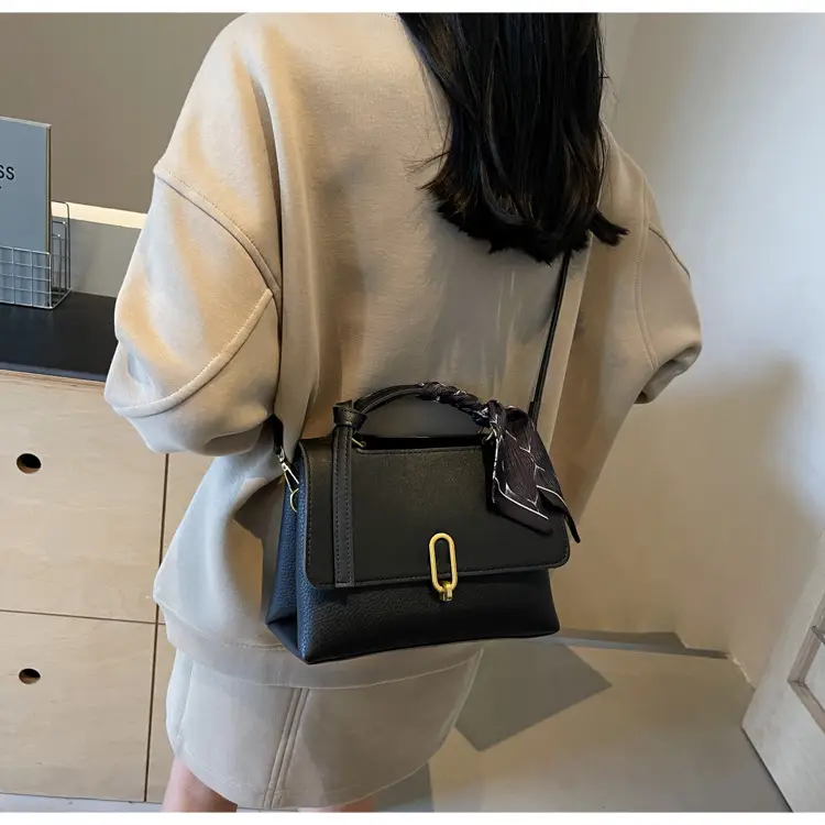 Women's Touching Small Bag 2024 Autumn Winter One Shoulder Crossbody — feature 31