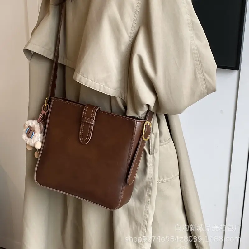 Retro Korean Style Shoulder Crossbody Bag for Women - Image 4