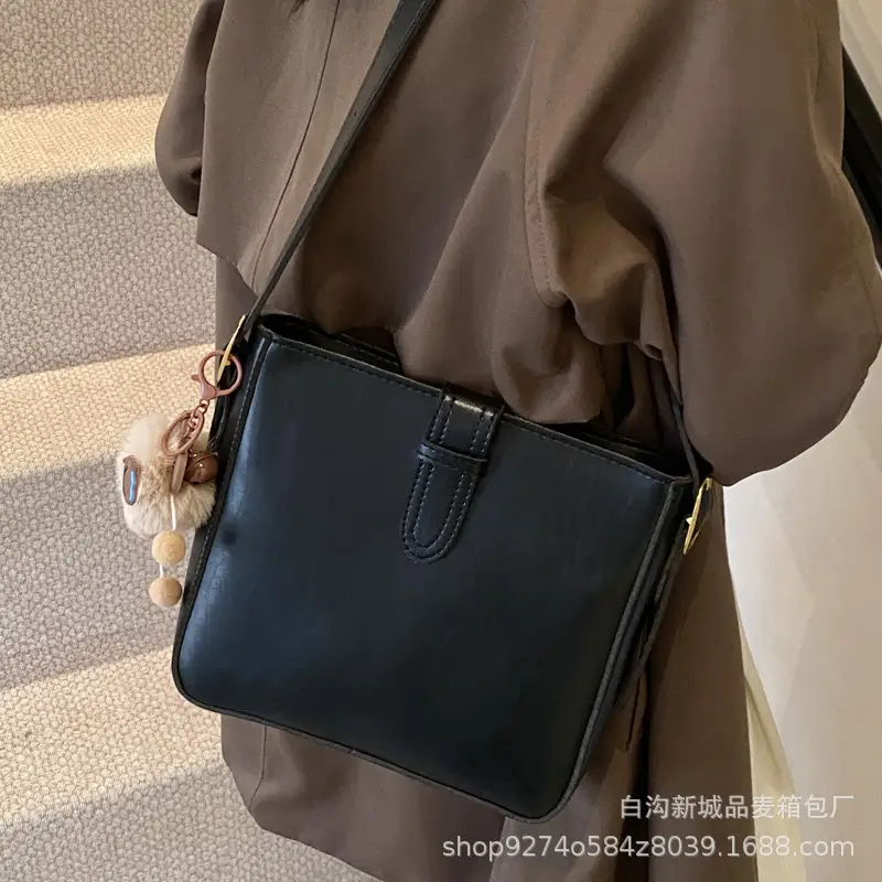 Retro Korean Style Shoulder Crossbody Bag for Women - Image 5