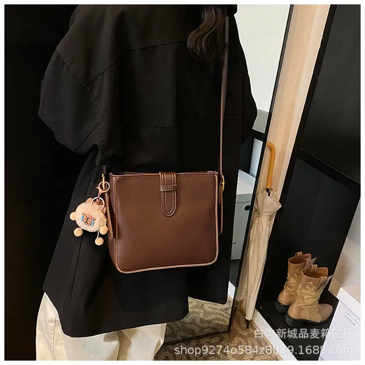 Retro Korean Style Shoulder Crossbody Bag for Women — feature 14