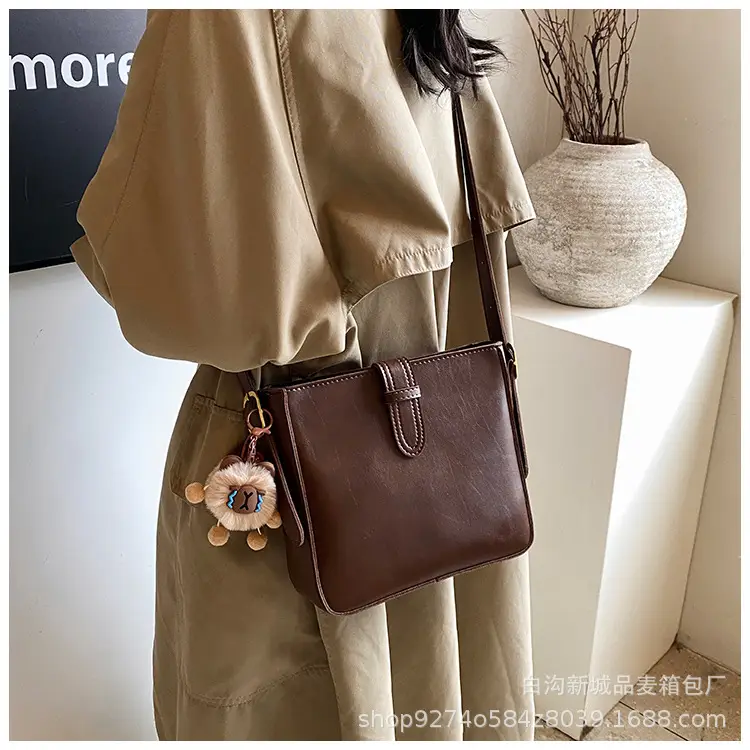 Retro Korean Style Shoulder Crossbody Bag for Women — feature 19