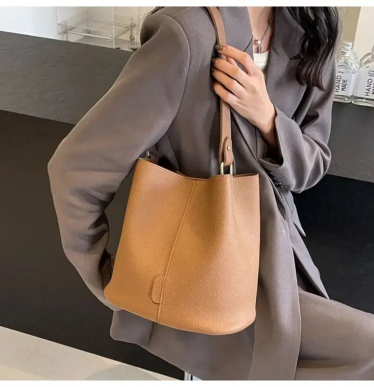 Women's Black Underarm Bucket Bag 2024 — feature 20