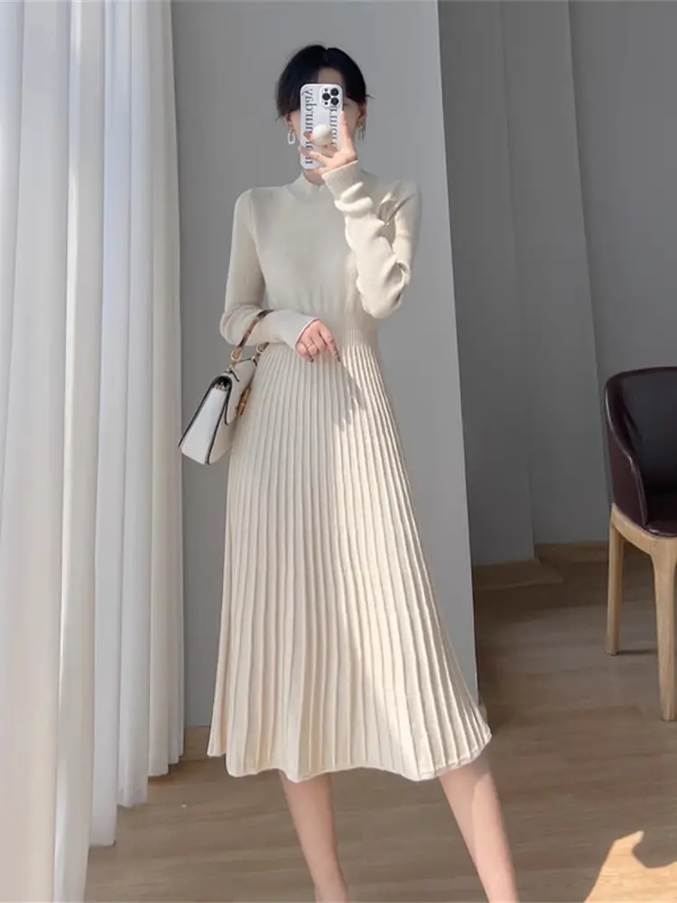 Women's Autumn and Winter Long Sleeve Small Chanel Style Knitted dress 2025 New Style with Coat Inner Base Sweater Long Skirt