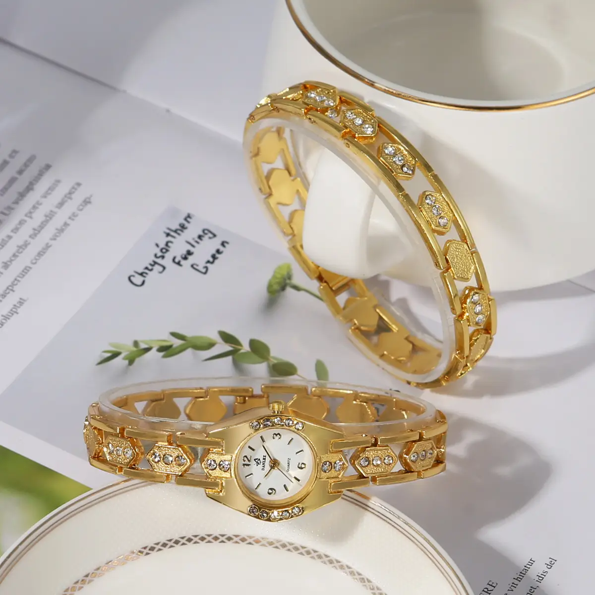 Gold Crystal Bracelet Watch Set for Women - Image 7