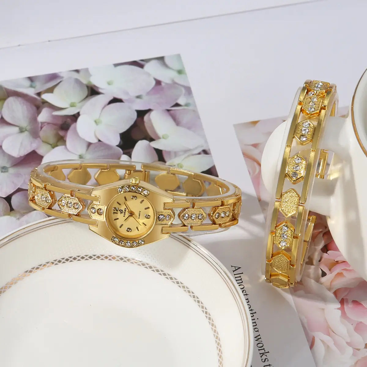 Gold Crystal Bracelet Watch Set for Women — feature 11