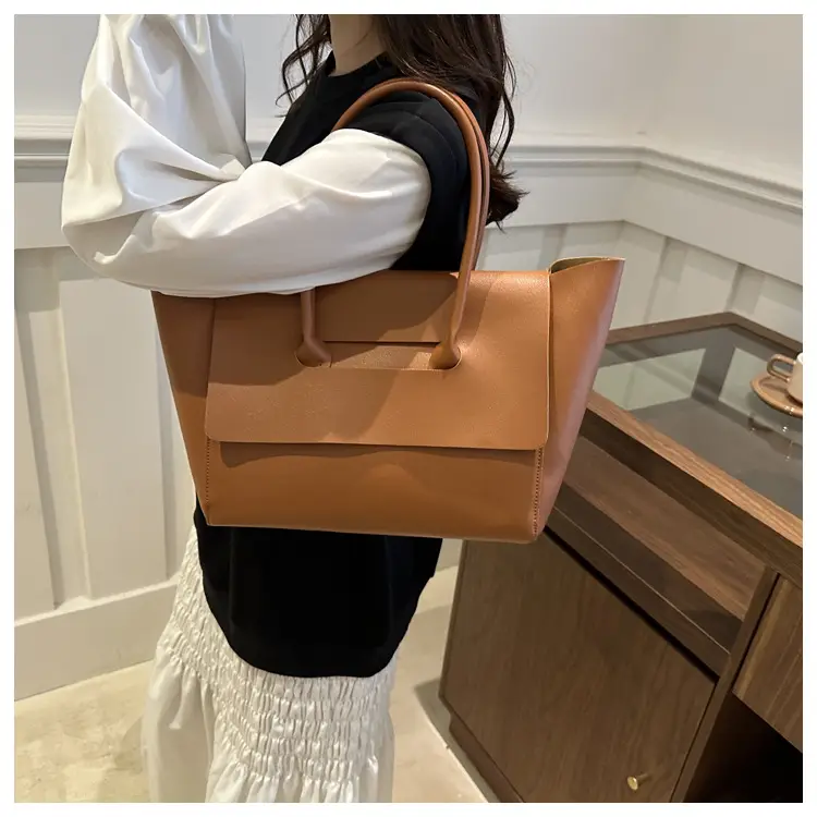 Black Leather Shoulder Bag Women 2024 New — feature 19