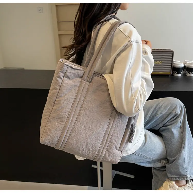 Women's Large Capacity Beige Shoulder Bag 2024 — feature 19