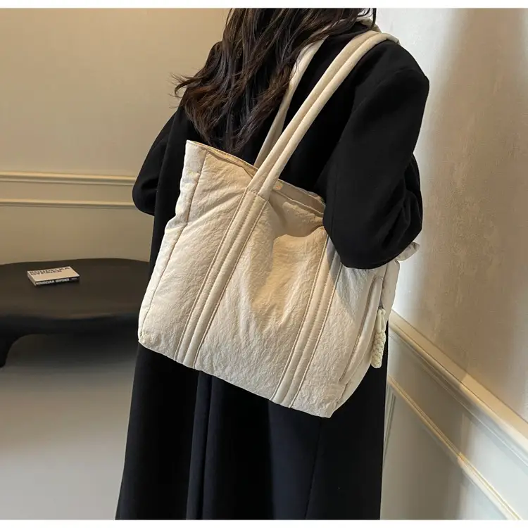 Women's Large Capacity Beige Shoulder Bag 2024 — feature 24