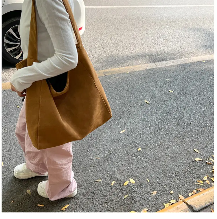 Vintage Woolen Shoulder Bag Women's Casual Large Capacity Tote — feature 14