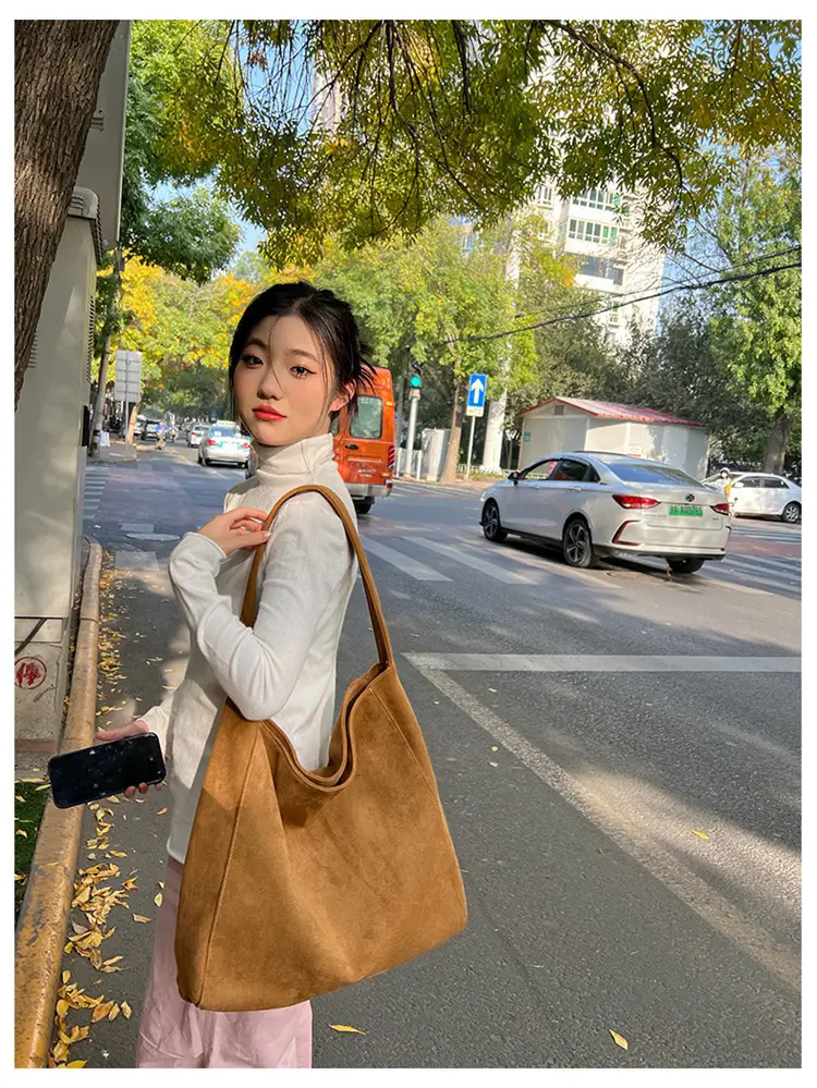Vintage Woolen Shoulder Bag Women's Casual Large Capacity Tote — feature 18