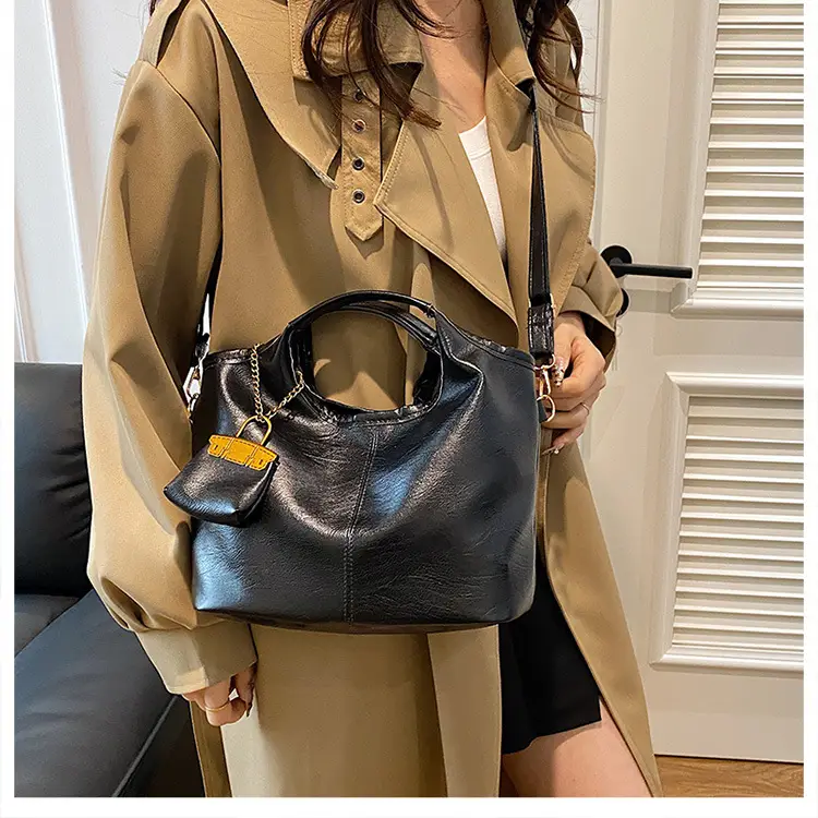Women's Retro Leather Bucket Bag Brown 2024 — feature 22