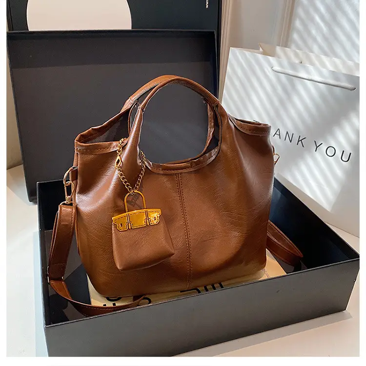 Women's Retro Leather Bucket Bag Brown 2024 — feature 8