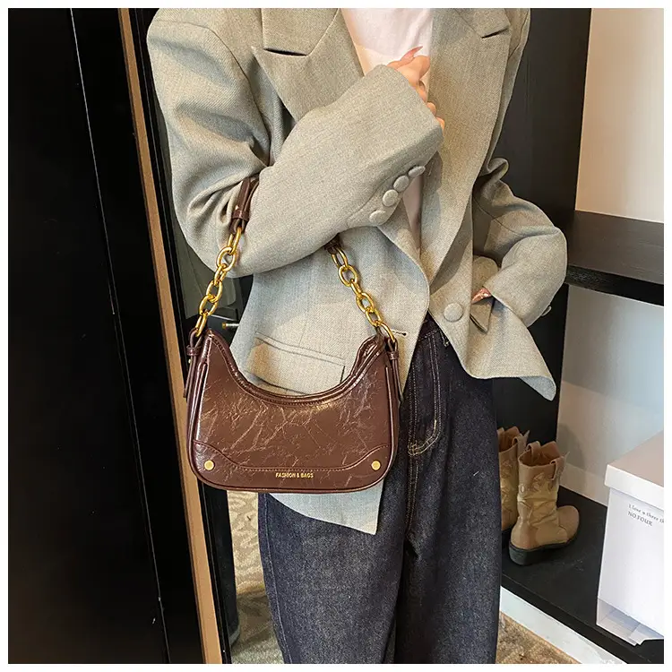 Women's Brown Croc Leather Chain Shoulder Bag — feature 15
