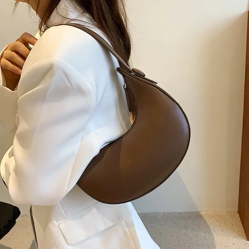 2024 New Autumn Crescent Mini Handbag Black - Image 7